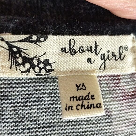 About A Girl Gray Floral Mini Dress - Picture 5 of 6